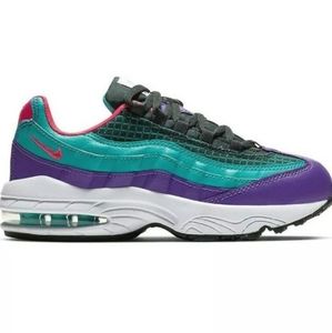 Youths Size 4y Nike Air Max 95 Running Shoes